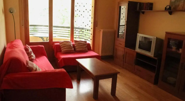 Apartamentos Valle de Tena - Biescas 3000, Book Apartment Biescas 