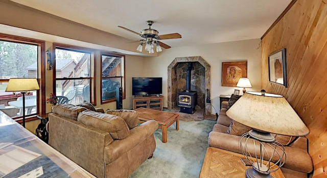 16973 Buck Horn Dr Home 5 Bedrooms 3.5 Bathrooms Home