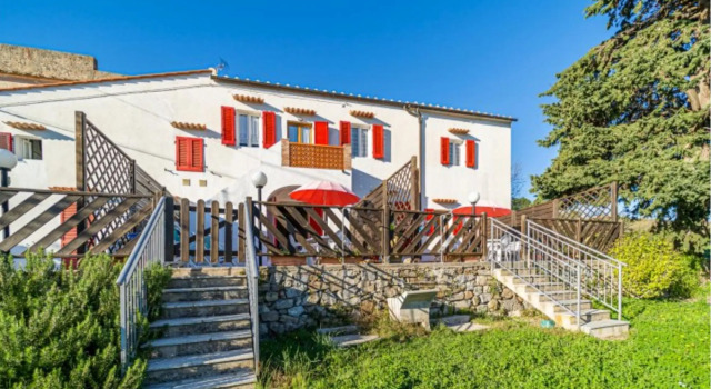 Two-room apartment in La Pila, 2 km from the beaches of Marina di Campo and Procchio-BILOCALE I CAPANNILI, Book Lejlighed Lejligheder i Procchio, Lejlighed