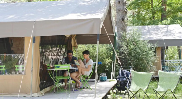 Тент Huttopia Gorges du Verdon