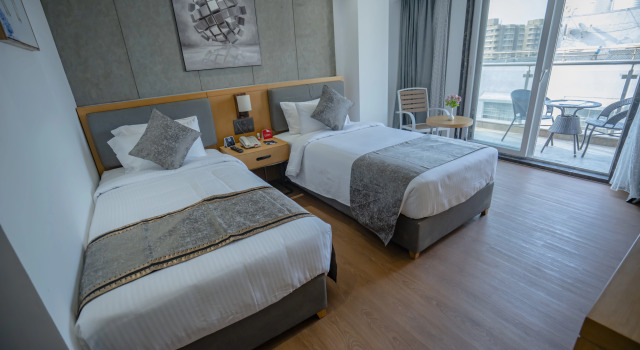 Двухместный номер Deluxe с балконом Zip By Spree Hotels Chakan, Pune