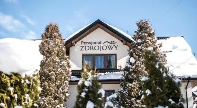 Apartamenty przy Pensjonacie Zdrojowym, Boek Appartement Hotels in Klein-Polen met parkeren, Parkeren
