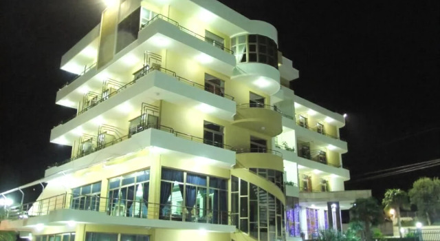 Paradise Beach Hotel