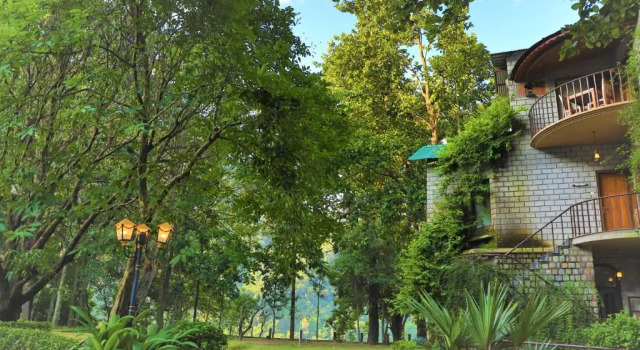 Люкс Дуплекс The Den Corbett Resort