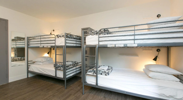 HI Kelowna Hostel, Réserver Auberge de jeunesse Hôtels SPA à Kelowna, SPA