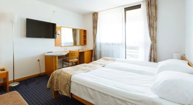 Номер Deluxe Hotel GH Kolinska