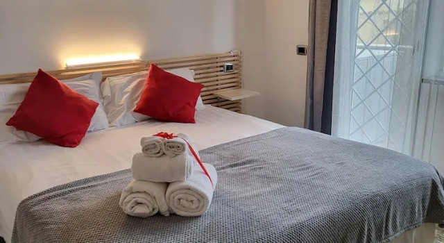 Номер Comfort с балконом THATS AMORE FIUMICINO Airport thatsloveit