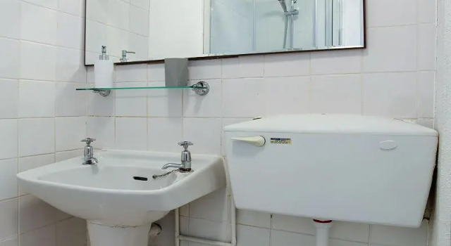 Standard huone OYO Minerva Guesthouse