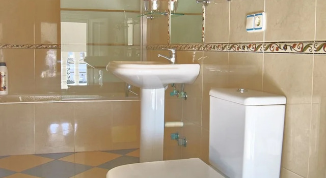 Трёхместный номер Superior Hostal Restaurante La Niña