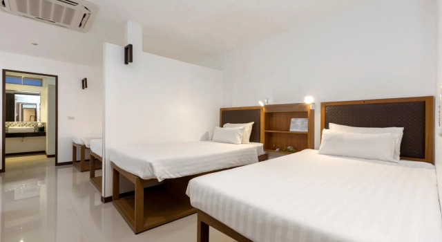 The Lantern Hostel and SPA