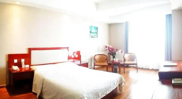 Wuhai Yizeyuan Hotel, Prenota Hotel Hotel a Wuhai con parcheggio, Parcheggio