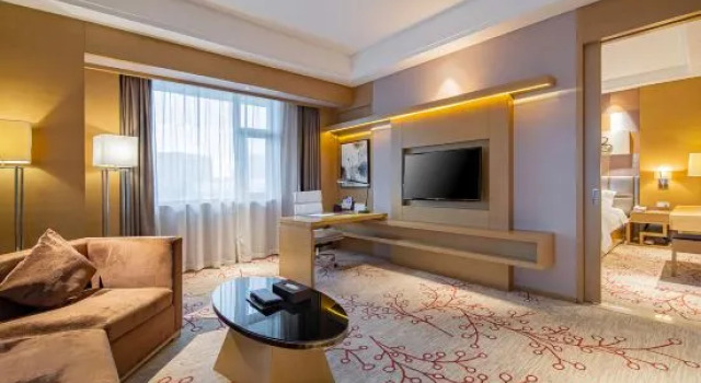 Люкс Movenpick Hotel Enshi