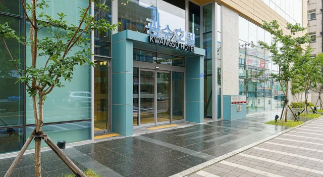 Kwangsu Hotel