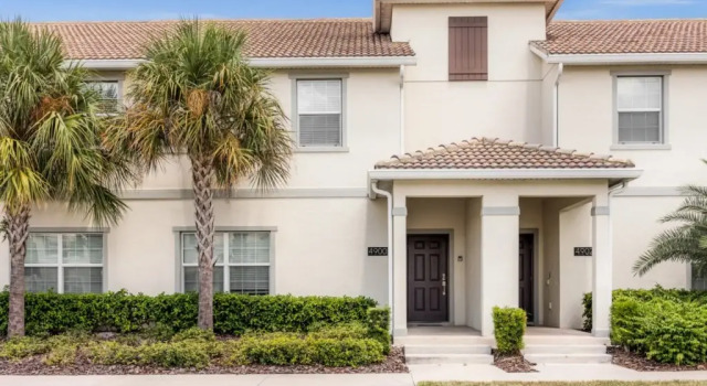 4 Bedroom/3 Bathroom Storey Lake (4900 WA), Kissimmee, US, Rezerwuj Hotel Kissimmee Kissimmee