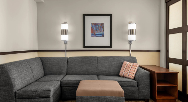 Четырёхместный номер Standard Hyatt Place Memphis Germantown
