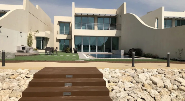 Durrat Al Bahrain Luxury Villa