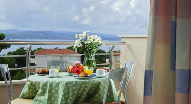 Room-cosy and Modern Family Apartment fo, Rezerwuj Apartament Hotele w Split-Dalmatia County z parkingiem, Parking