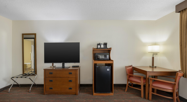 Четырёхместный номер Standard Best Western La Grande Hacienda