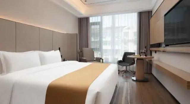 Люкс Deluxe Pengyue Yueyang Hotel