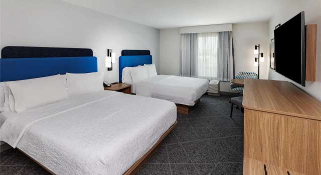 Четырёхместный номер Standard Hampton Inn & Suites by Hilton Tomball Houston NW