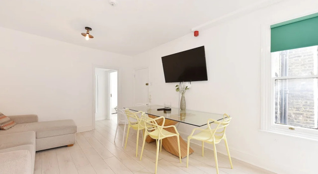 Апартаменты Bond Street Apartments