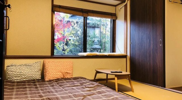 Номер Standard с видом на сад Kinkaku Ryokan