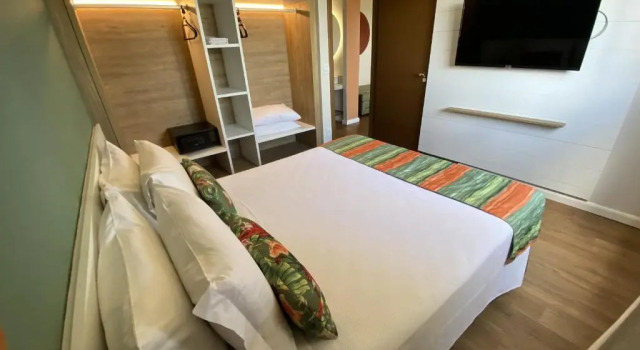 Люкс Hot Beach Suites Olímpia