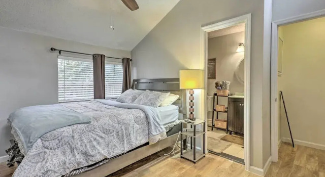 Lush, Serene Townhome ~ 3 Mi From FSU Campus