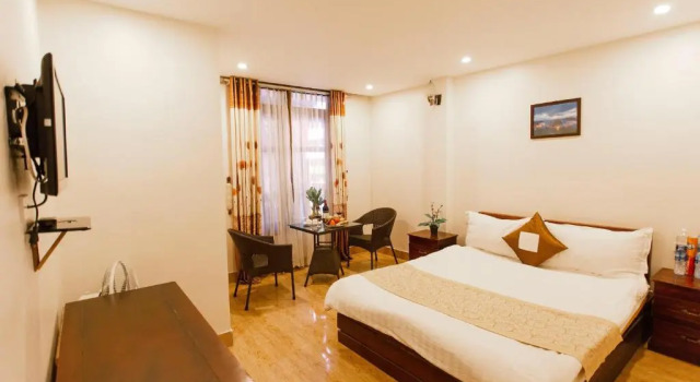 Двухместный номер Standard с балконом Sapa Mountain City Hotel
