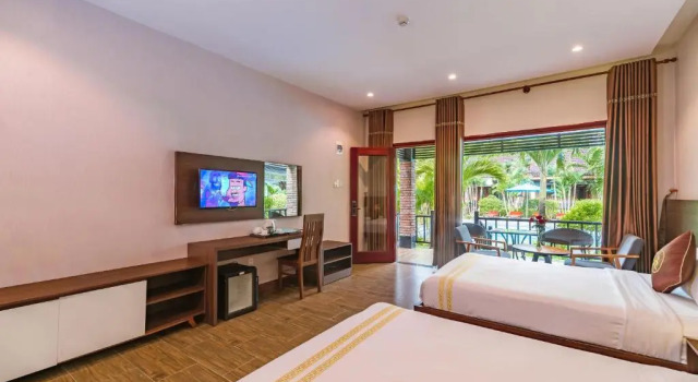 Семейное бунгало с видом на бассейн Qualia Resort Phu Quoc