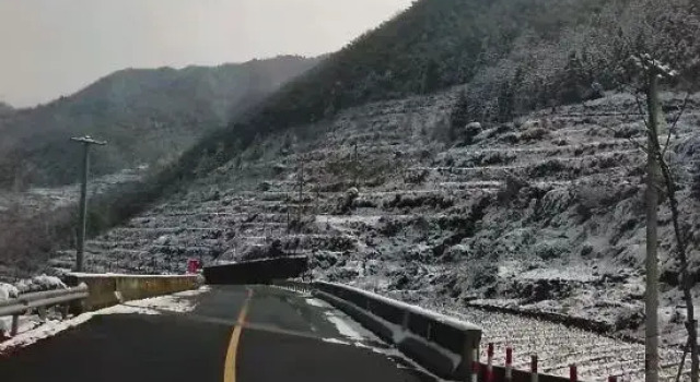 Hongdujuan Inn, Prenota Hotel Hotel a Lishui con parcheggio, Parcheggio
