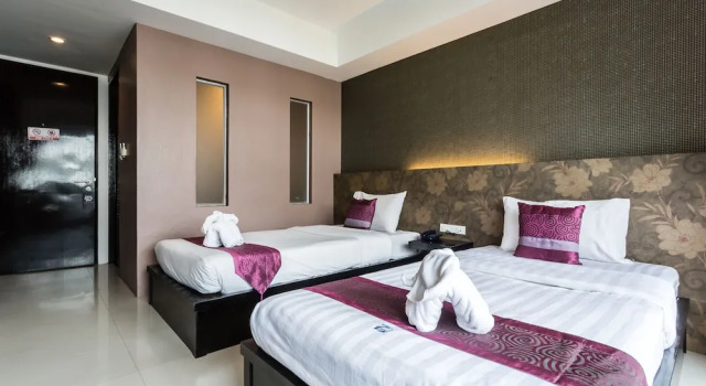 Двухместный номер Superior с балконом 7Q Patong Beach Hotel