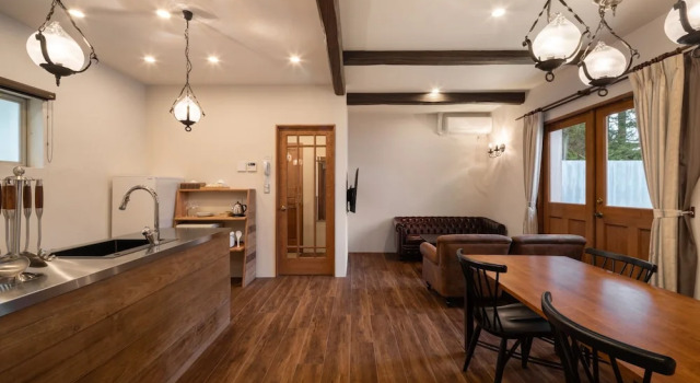 Коттедж Karuizawa Hotel Longing House