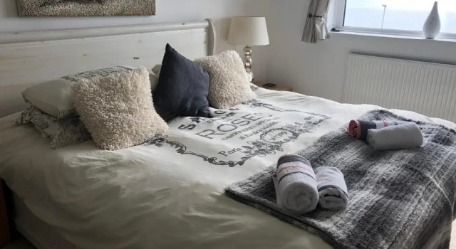 Stunning Beach Front house, Rezerwuj Hotel Pwllheli Lleyn Peninsula
