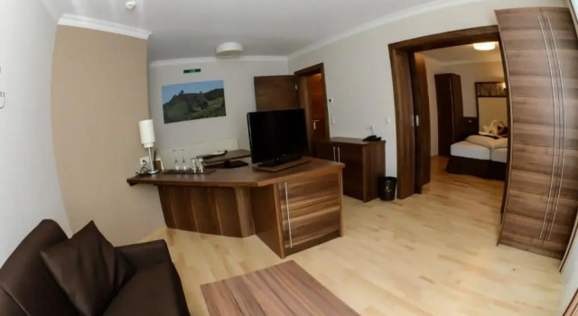 Полулюкс Deluxe Hotel Jennys Schlössl