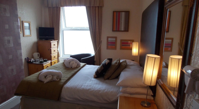 Can-Y-Bae Hotel, Забронировать Отель Отели и гостиницы Лландидно, рядом с Буддийский центр Kalpa Bhadra Kadampa, Отель
