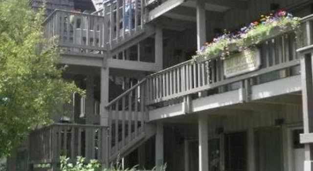 210 Cooper Unit 2B
