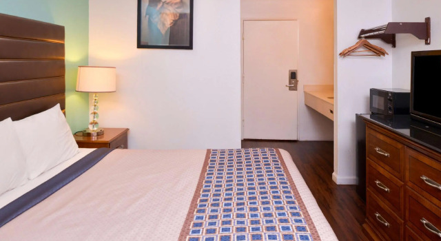 Двухместный номер Standard Studio 6 Suites Delano, CA