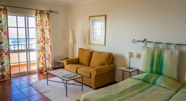 Студия с балконом Apartamentos Quinta Mae dos Homens