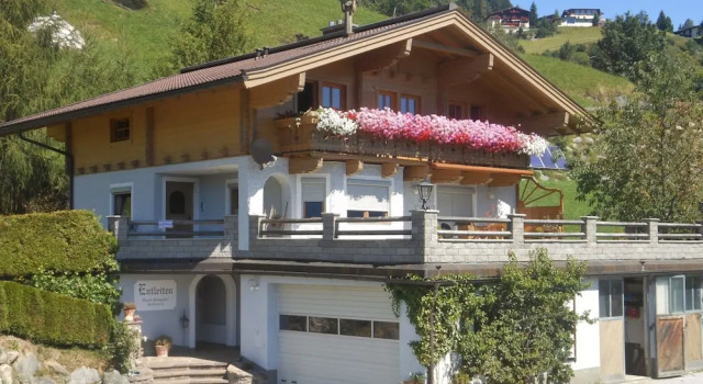 Апартаменты Comfy Apartment in Hollersbach im Pinzgau near Lake