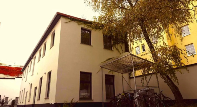 Studio u Parkplatz, zentrale Ruhelage neben Grünoase, Rezerwuj Hotel Hotele w Wiedeń z parkingiem, Parking