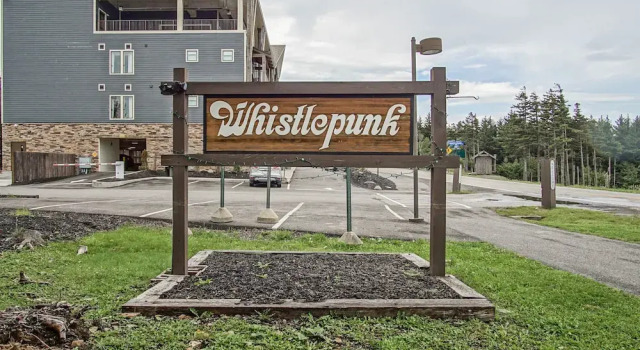 Whistlepunk 44 - 1 Bedroom With Loft, Slopeside Complex, Забронировать Апартаменты/квартира Сноушу Западная Виргиния, рядом с Лыжный подъемник Soaring Eagle Express
