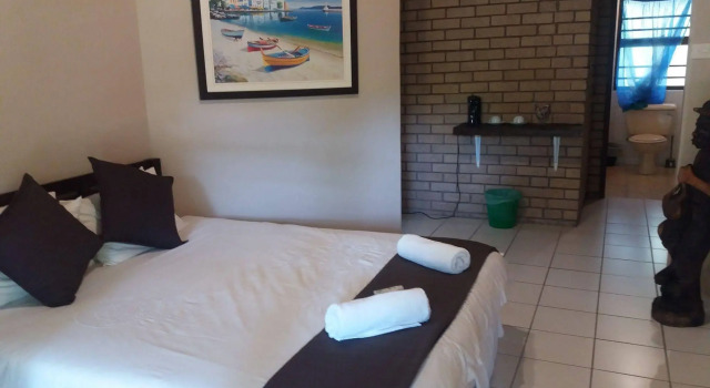 Cycad Bed And Breakfast, Забронировать Отель Отели Марина-Бич с завтраком, Завтраки