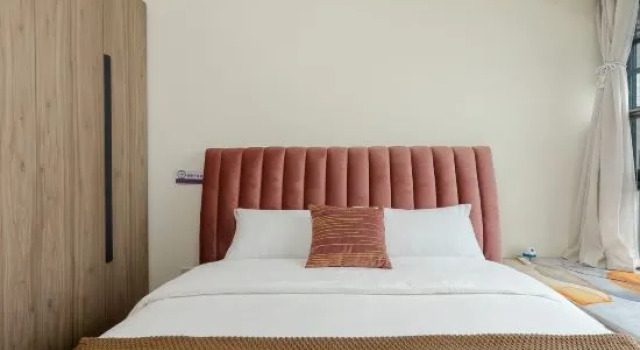 Семейный люкс с 3 комнатами Yanshe Hotel (Meishan Huanglongxi Evergrande Jinbi Tianxia)