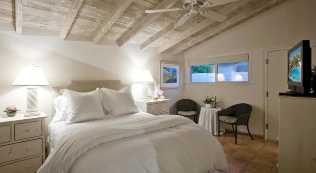 Bonita Bungalow, Забронировать Отель Отели Палм-Спрингса 3 звезды, рядом с Palm Springs Square Shopping Center, 3*