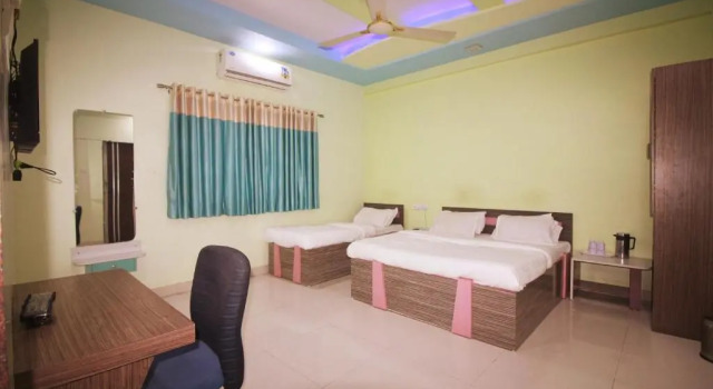 Номер Deluxe Hotel Somnath Sagar
