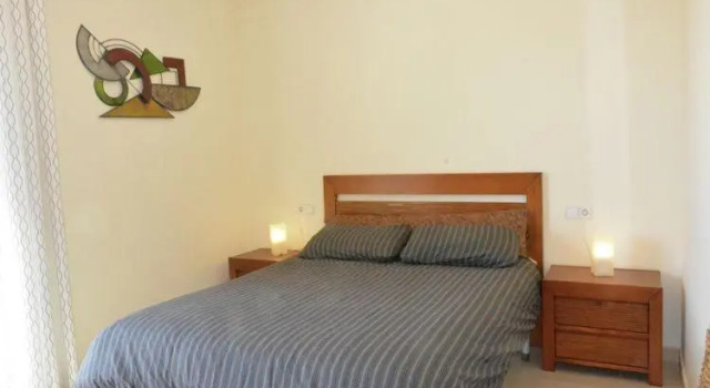 Family Townhouse 6 sleeps Maribel
