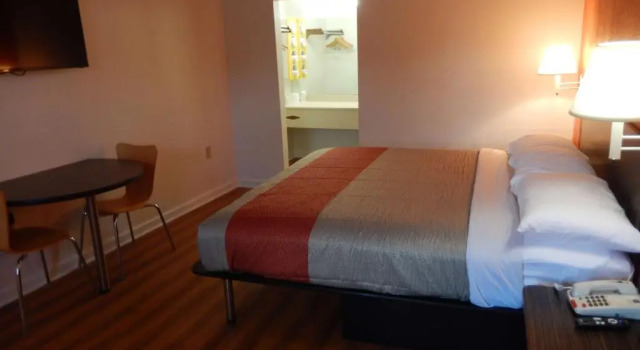 Номер Standard Motel 6-Warner Robins, GA