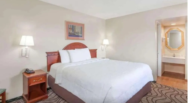 Tri City Inn, Buchen Sie Gasthaus Victorville Kalifornien