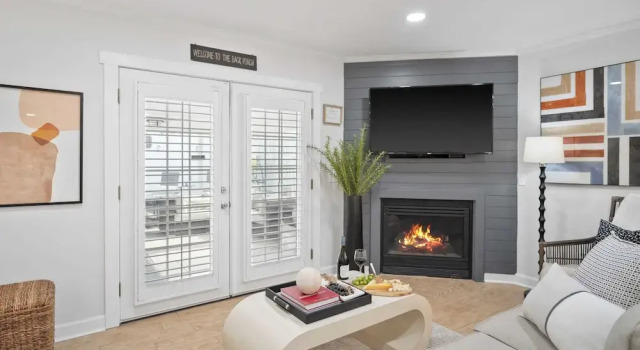 Коттедж Newly Renovated! 2-min Walk to the Beach The Coastal Cottage by Avantstay